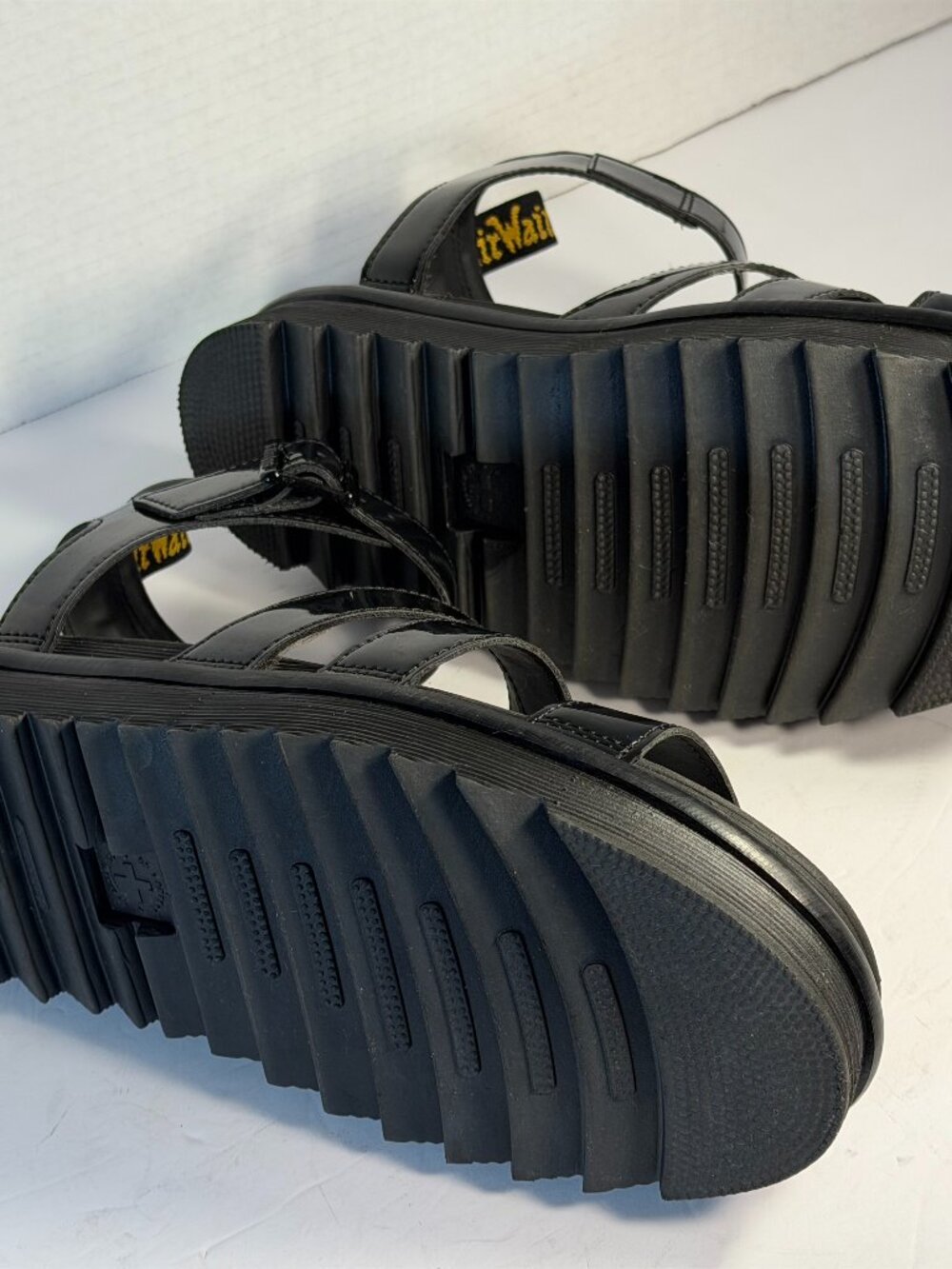 Women's size 11- Dr Martens Blaire Sandals - Picture 4 of 16
